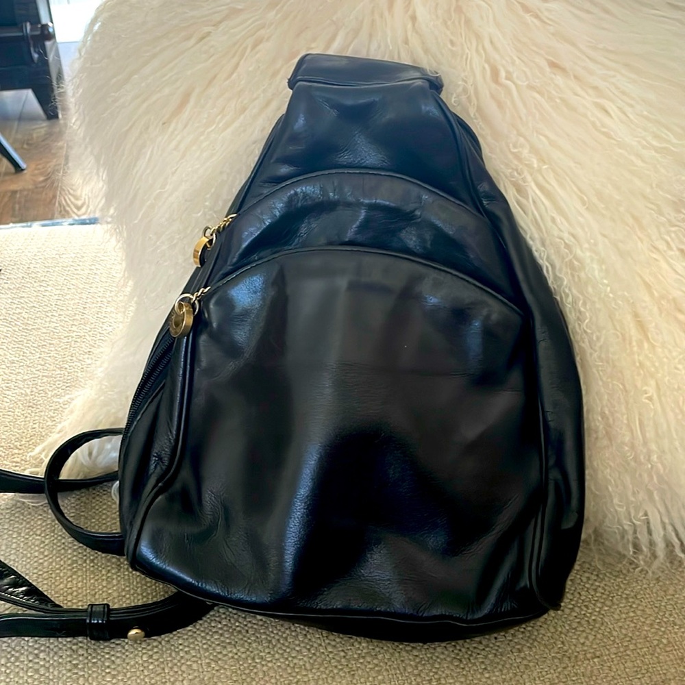 Perlina black leather backpack